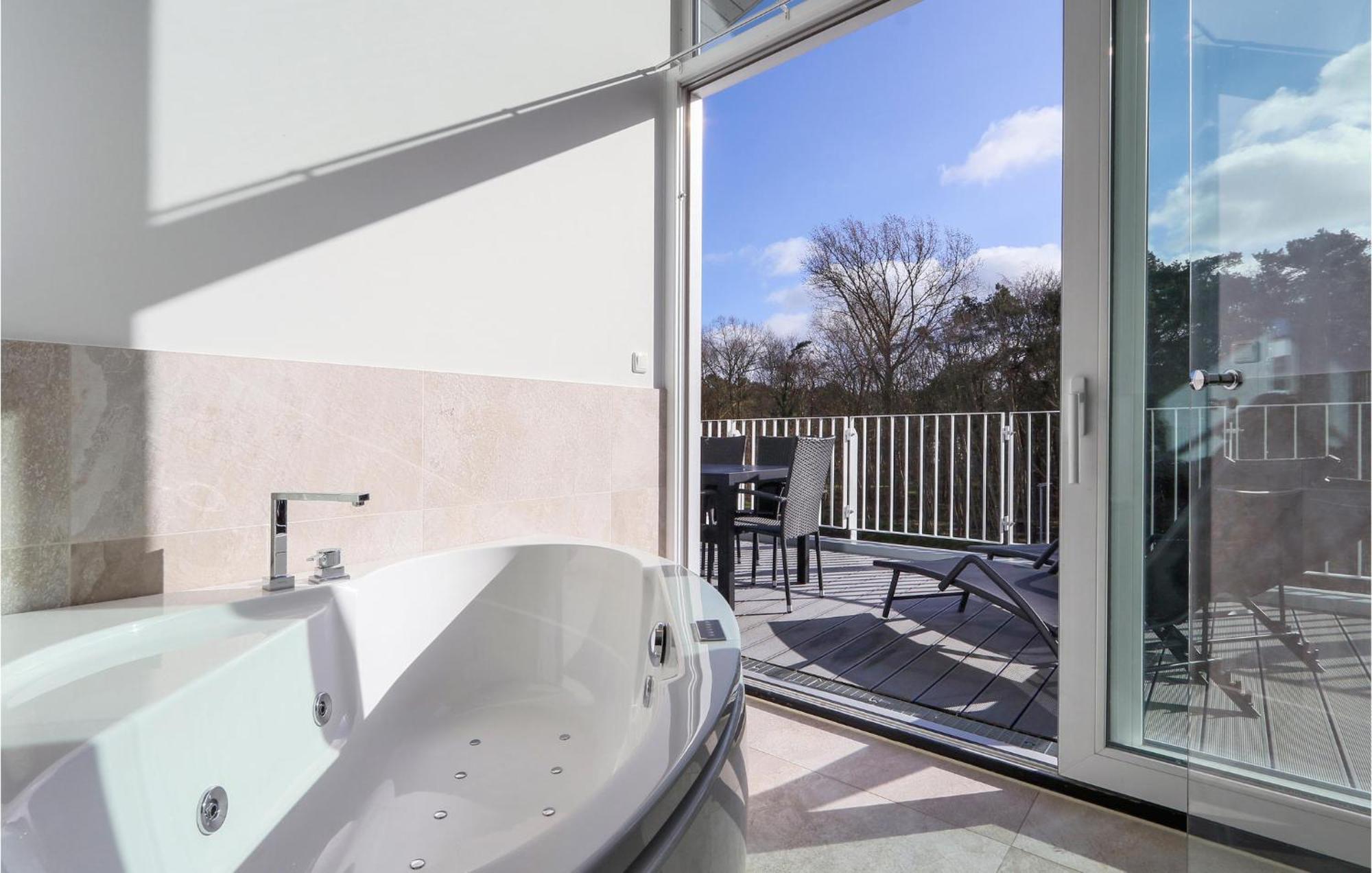 Duenenvilla Penthouse Lübeck Buitenkant foto